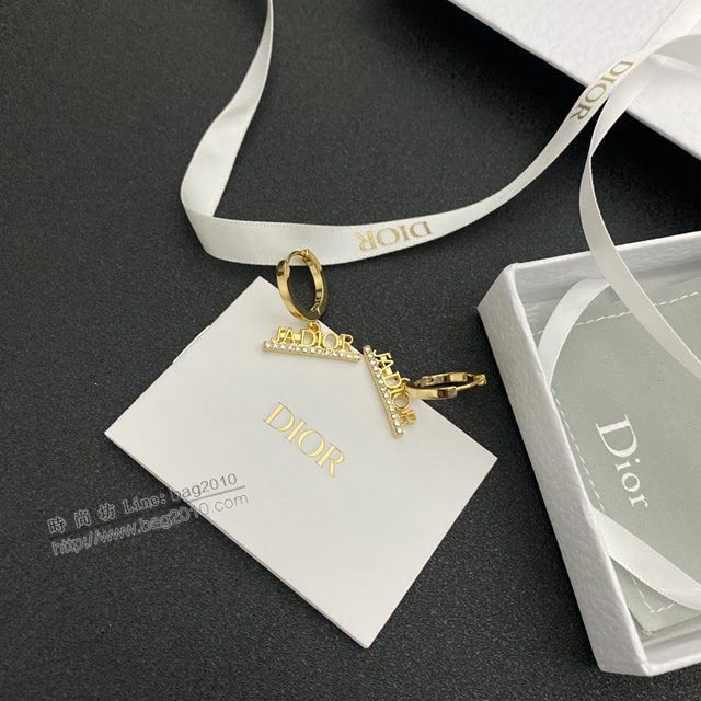Dior飾品 迪奧經典熱銷新款耳釘耳環  zgd1380
